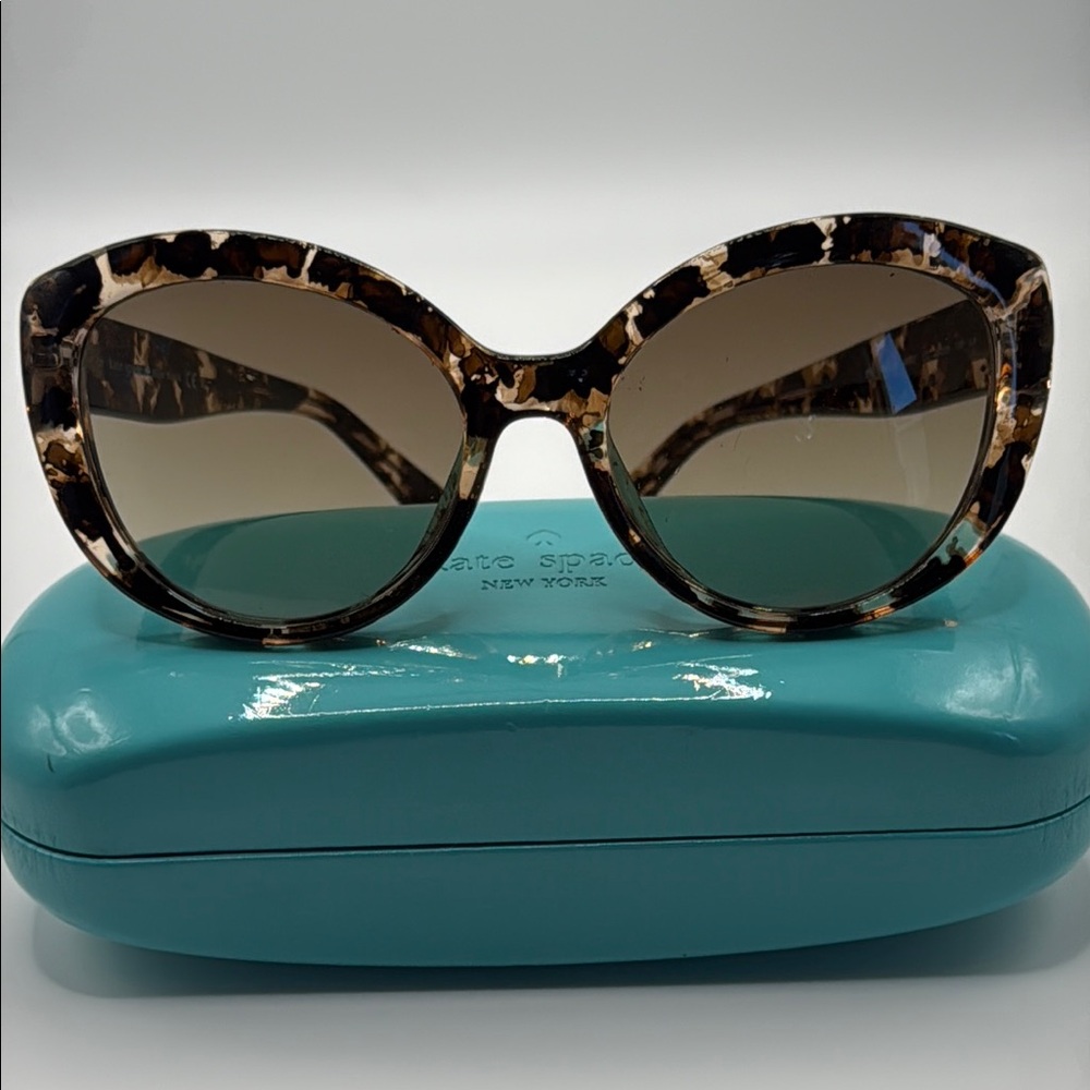Kate Spade Tortoise Brown Sunglasses EUC With original Case - Picture 5 of 8